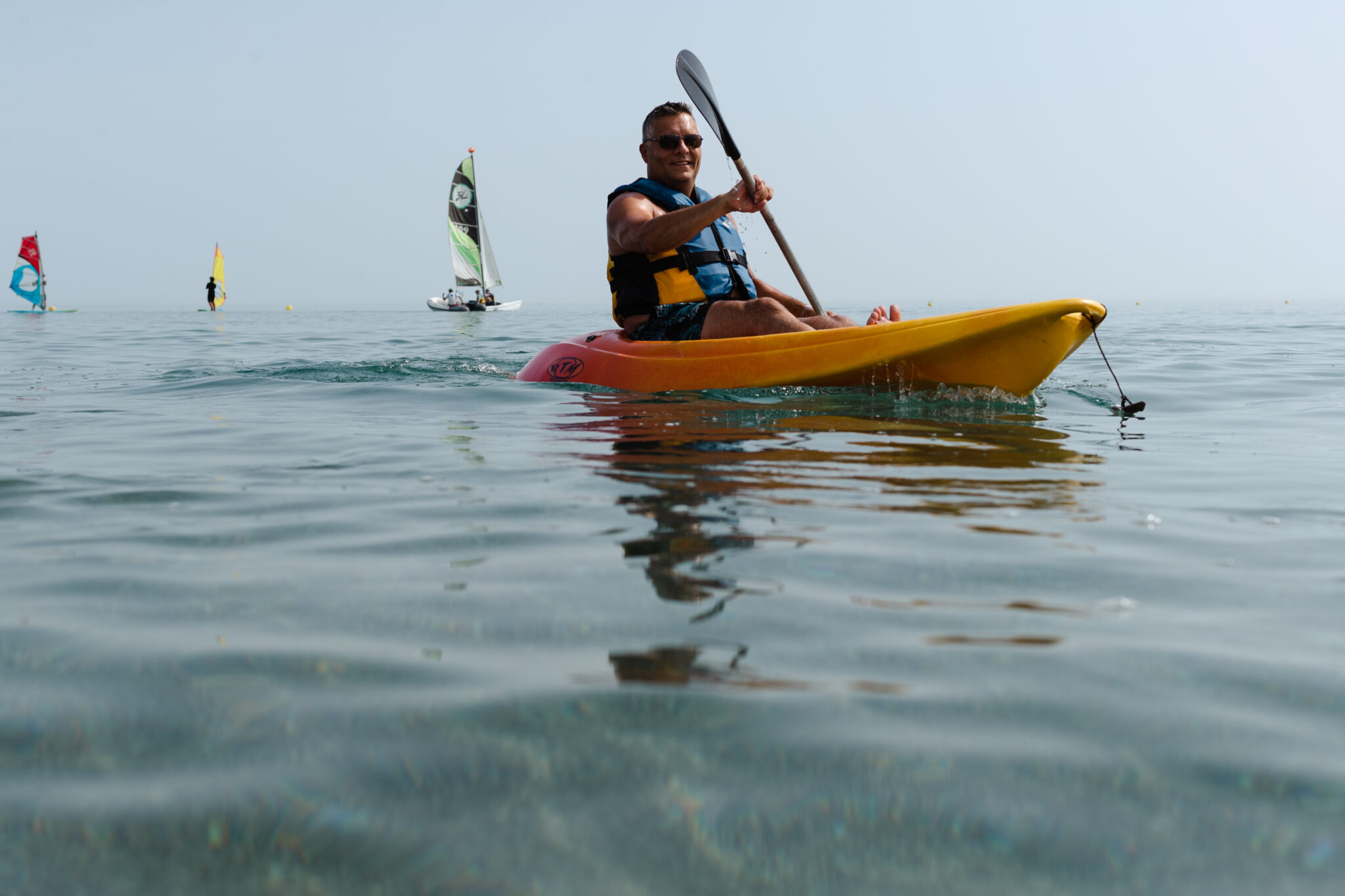 Le kayak pour les enfants, idéal pour passer de bons moments avec eux sur  l'eau
